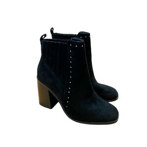Forever 21 Black Suede Ankle Boots